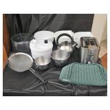 Toaster, Mixing Bowls, Tea Kettle, Glass Bowl