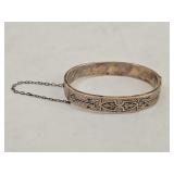 1885 Victorian Hinged Bangle Bracelet