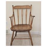Antique Early American Arrow Back Windsor Armchair