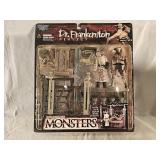 NIB 1998 McFarlane Monsters Action Figure Playset