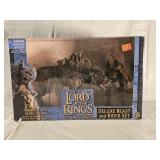 NIB 2003 Lord of the Rings Deluxe Beast & Rider