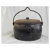 Vintage J&J Siddons Oval Cast Iron 3 Gallon Pot