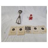 Vintage Ice Cream Scoop, Figurine, Puzzle Cracks