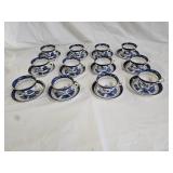 12 Vtg Blue Willow Japan Ironstone Cups & Saucers