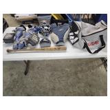 Mizuno Baseball Catcher Equipment, Wood Bat, Bag