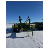 JD 1770 Concervation 16x30 Planter Liq. Fert