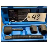 OMT Dual-Wheel Separator Tool in Pieces