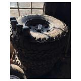 4 Mastercraft Courser 37x12.50R17LT Tires