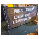 2 Portable magnetic signs with 2 sets of letters