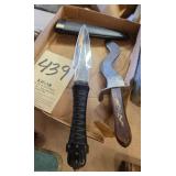 2 unusual Knives, 1 w/sheath