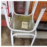 2 outdoor end tables