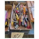 box assorted screwdrivers