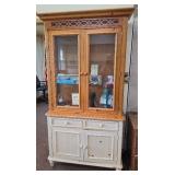 Broyhill 2 pc China Buffet
