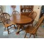 Oak Dining Table w/(4) Chairs