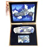 Motorcycle Knife and Lighter in Wood Box - hinge