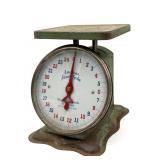 Vintage American Family Scale 8"
