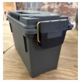 (1) Plastic  Ammo Can, Green