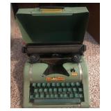Tom Thumb Vintage Childs Typewriter