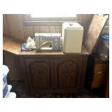 Bernina 1030 Sewing Machine in Wood Desk with