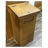 Oak Garbage Bin 13" x 13" x 31"