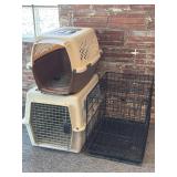Wire and Plastic Pet Kennels 16.5" x 23.5" x