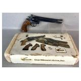 Dan Wesson Arms Model 15-2V .357 8"