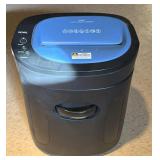 Royal Cross Cut Paper Shreader