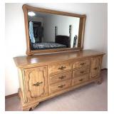 Dresser w/ Mirror 74"x21"x36ï¿½