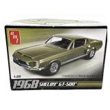 AMT 1/25 Scale 1968 Shelby GT-500 Plastic Model