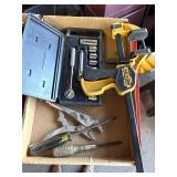 Quick Grip Clamp, Thorsen Metric Socket Set, vise