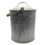 AT&SF RY Galvanized Lidded Bucket with Wood