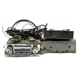 Vintage Wonder Bar Super De Luxe Radio 12V Model,