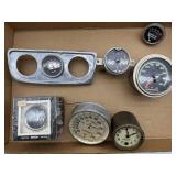 Antique Honeywell Type R Clock, Powers Regulator