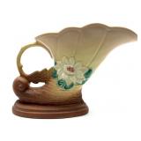 Hull Pottery Water Lily Cornucopia Vase 6.5"