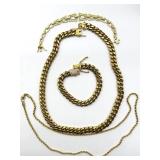 Unmarked Necklaces and Bracelets- necklaces :