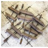 (5) Wooden Clamps