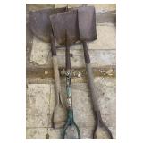 (3) D Handle Scoop Shovels