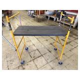 Folding Scaffolding, 40'x22'x46', (34ï¿½ Standing