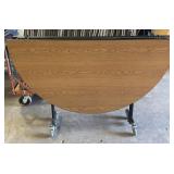 Round Folding Cafeteria Table