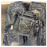 Women's Jeans : Grace in LA Size 9M and 28, Ariat