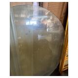 (4) 60ï¿½ Round Tempered Glass