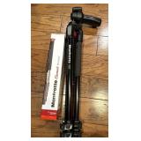 Manfrotto Element Monopod and Manfrotto 190