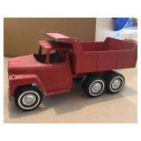 Vintage Ertl International Harvester Metal Toy