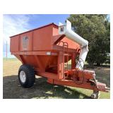 United Farm Tools  400 Grain Cart