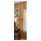 MCM Tension Pole Light - works