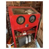 Central Pneumatic Sandblast Cabinet, 40 Lbs.