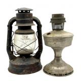 Dietz No 2 D-Lite Lantern and Antique Metal Oil