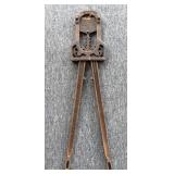 Antique Cattle Dehorners