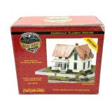 Ertl American Classic Series HO Scale Farm House