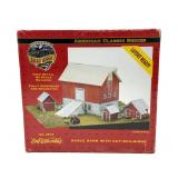 Ertl American Classic Series HO Scale Gable Barn